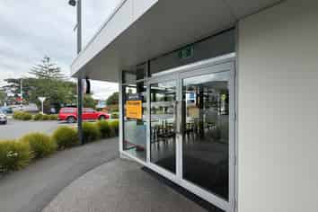 Prime queen street hospitality opportunity