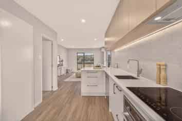 2/22 Marine Parade, North New Brighton