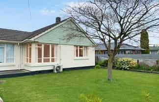 54 Brucefield Avenue, Netherby