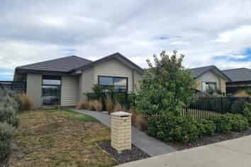 16 Wallingford Crescent, Rolleston