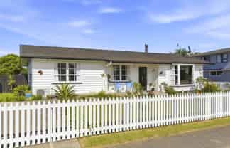 54 Kennedy Drive, Levin