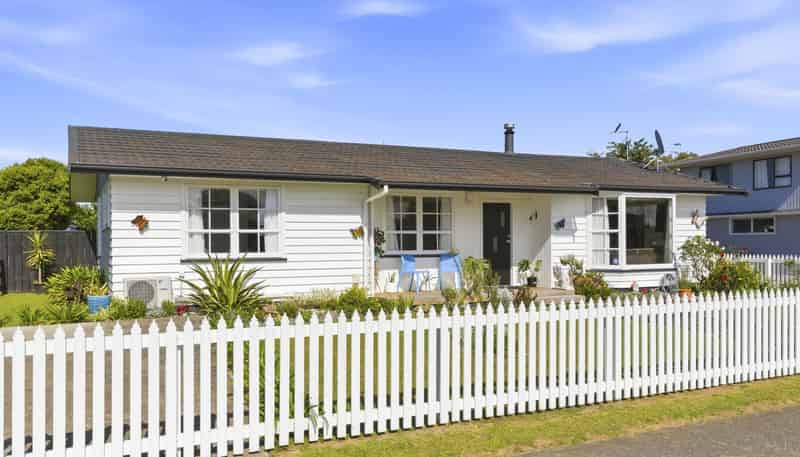 54 Kennedy Drive, Levin