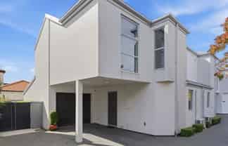 105c Bishop Street, Saint Albans