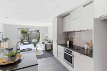 105c Bishop Street, Saint Albans