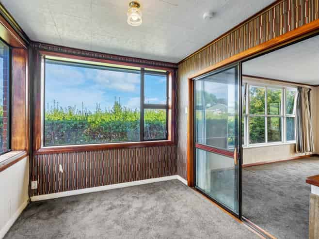 90 Hillary Street, Liberton