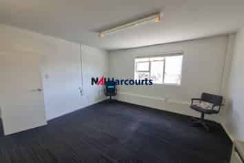 Professional Office 76sqm Near Beachfront