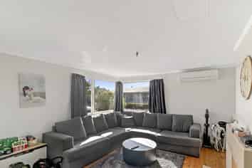 28 Henderson Street, Kingswell