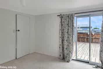 86 Commissariat Road, Mount Wellington