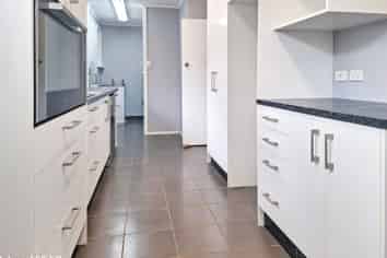 86 Commissariat Road, Mount Wellington