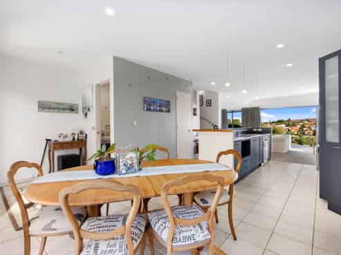 278 Alec Craig Way, Gulf Harbour
