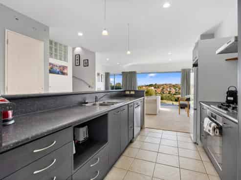 278 Alec Craig Way, Gulf Harbour