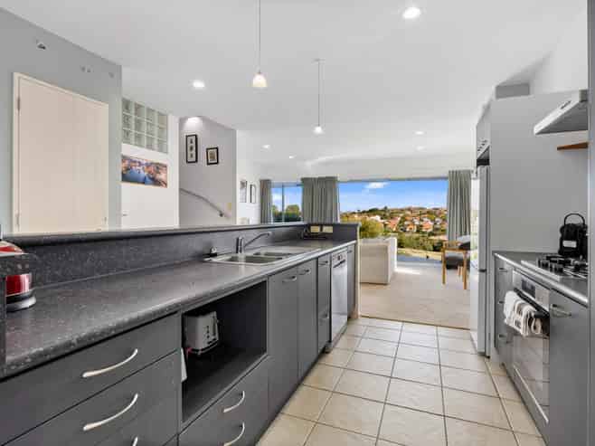 278 Alec Craig Way, Gulf Harbour