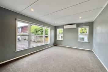 55a Tirimoana Road, Te Atatu South