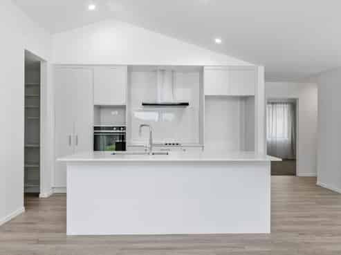 350 Whitehills Road, Dairy Flat