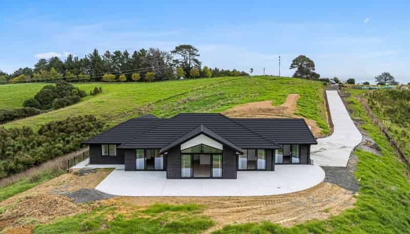 350 Whitehills Road, Dairy Flat