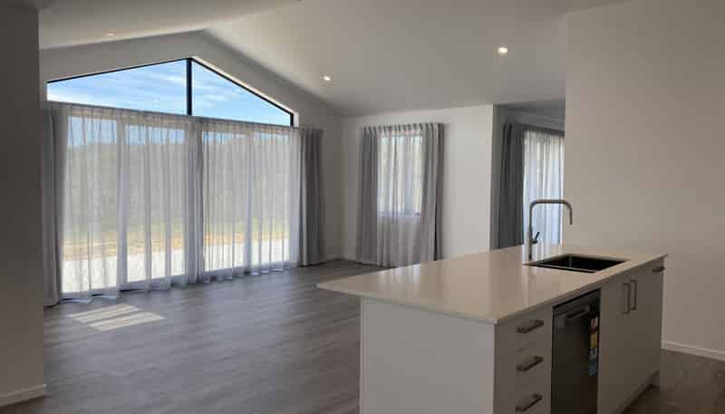 350 Whitehills Road, Dairy Flat