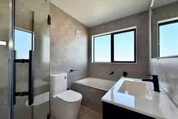 6 Honohono Avenue, Milldale