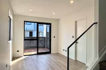 6 Honohono Avenue, Milldale