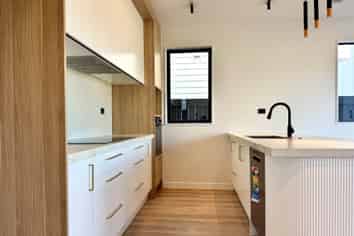 6 Honohono Avenue, Milldale