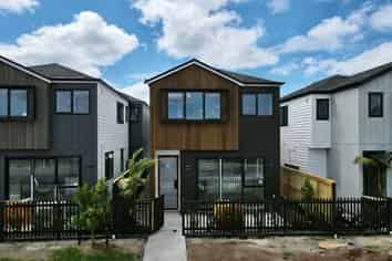 6 Honohono Avenue, Milldale