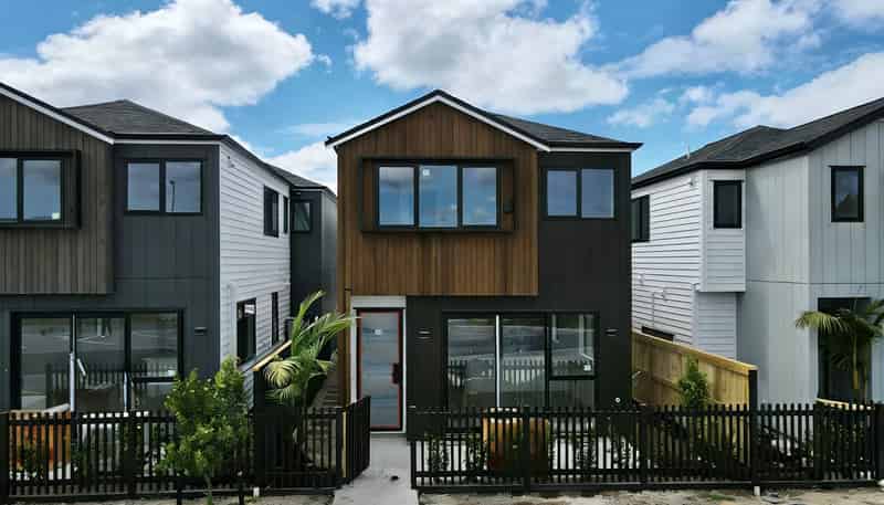 6 Honohono Avenue, Milldale