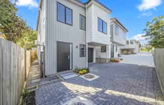 79C Girrahween Drive, Totara Vale