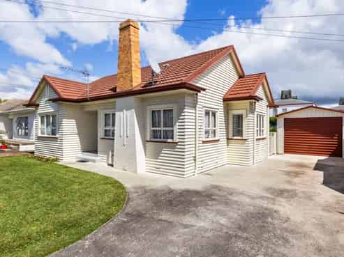 13 Bell Street, Hamilton East
