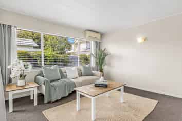 2/632 Nelson st North, Mahora