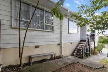 10 Everglade Drive, Goodwood Heights