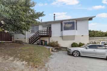 10 Everglade Drive, Goodwood Heights