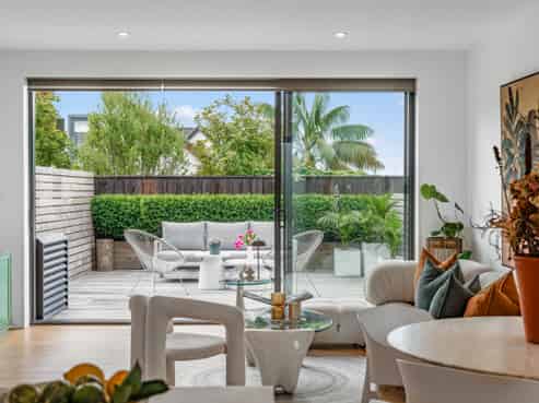 17/37 Saint Vincent Avenue, Remuera