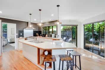 102 Crosby Road, Chartwell