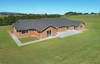 379A Aka Aka Road, Puni