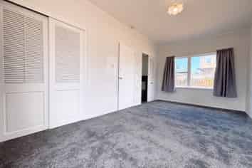 2/239 Pakuranga Road, Pakuranga