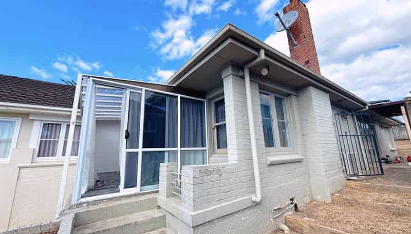 2/239 Pakuranga Road, Pakuranga