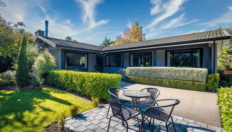 13 Lower Hook Road , WAIMATE