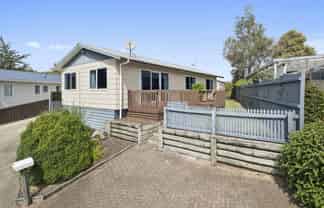 19B Augustus Earle Place, Pukehangi