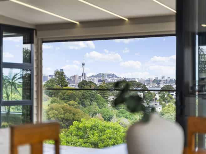 99 Exmouth Road, Northcote