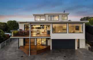 99 Exmouth Road, Northcote