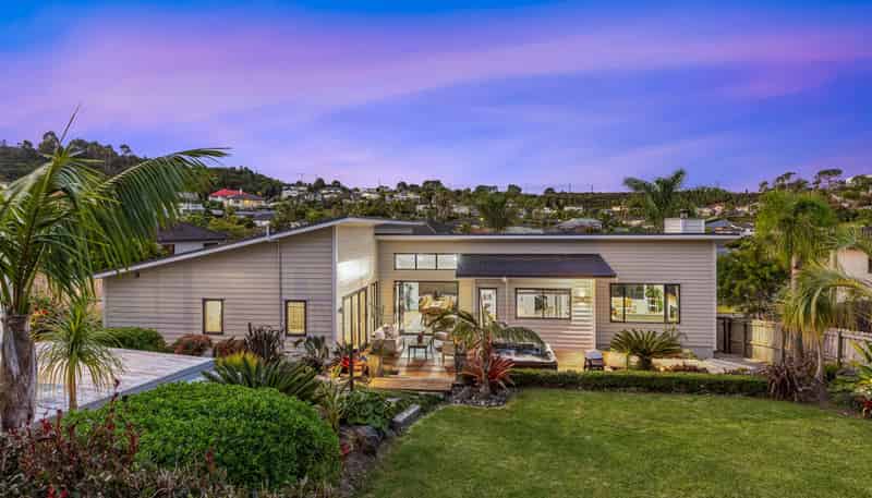 57 Waldorf Crescent, Orewa