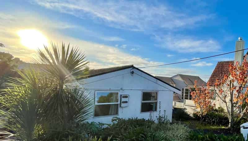 2A Aberdeen Road, Castor Bay