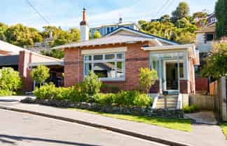 16 Motu Street, Saint Clair