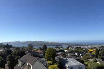 21 Kenmure Road, Belleknowes