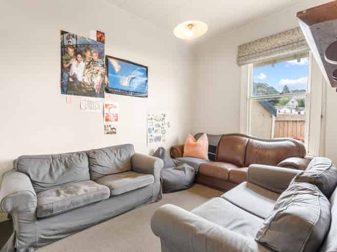 54 Heriot Row, Dunedin Central