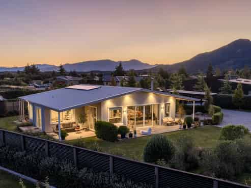 21 Sam John Place, Lake Hawea