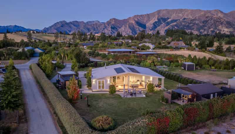 21 Sam John Place, Lake Hawea