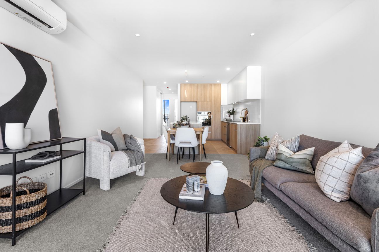 Single-Level with City Views - Aanzicht 2