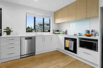 11C Whitespire Way, Cambridge