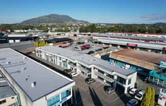 Quality Commercial Office Unit