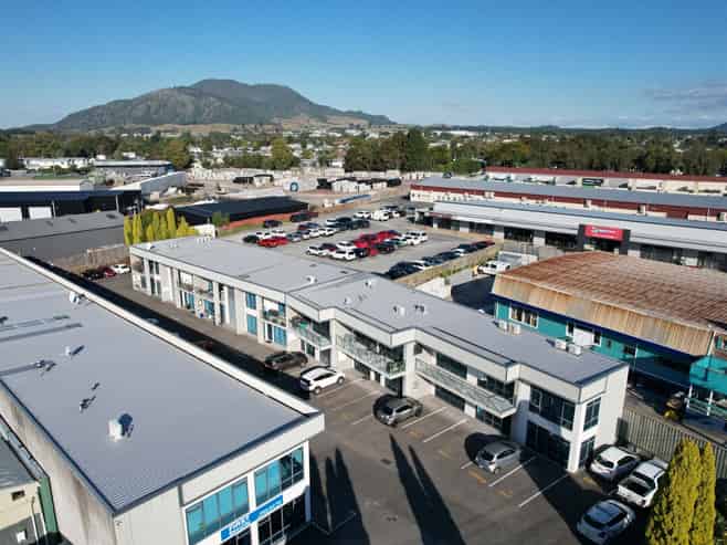 Quality Commercial Office Unit